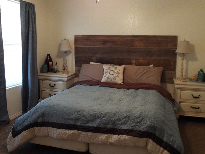 Lakeshore Village Apartments 